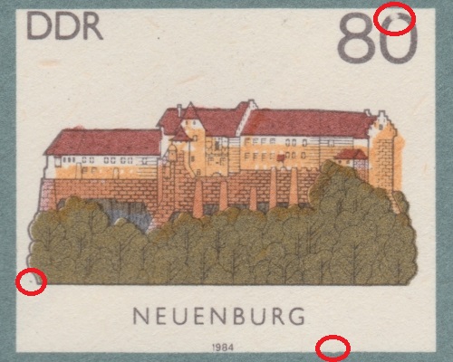 80 Pf mit Fleck links unten, kleiner Kerbe unten und beschädigter 0